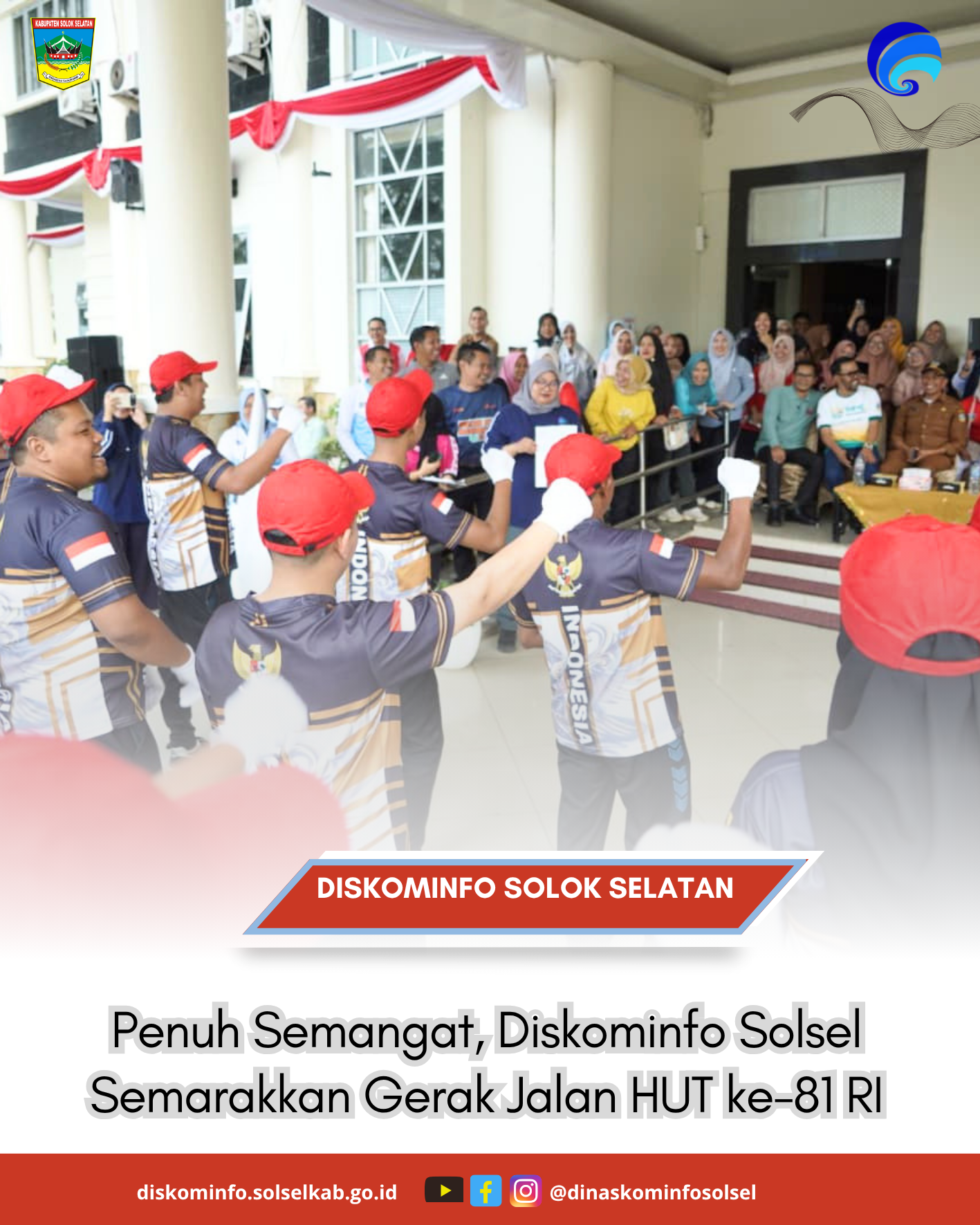 Penuh Semangat, Diskominfo Solsel Semarakkan Gerak Jalan HUT ke-81 RI