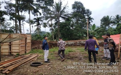 Tim Survey Pembangunan Menara Telekomunikasi